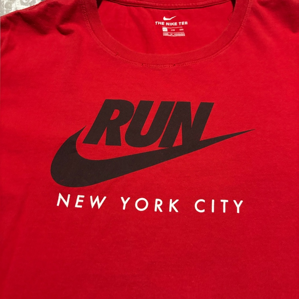 Nike Men's Red Run New York City T-Shirt Size XXL